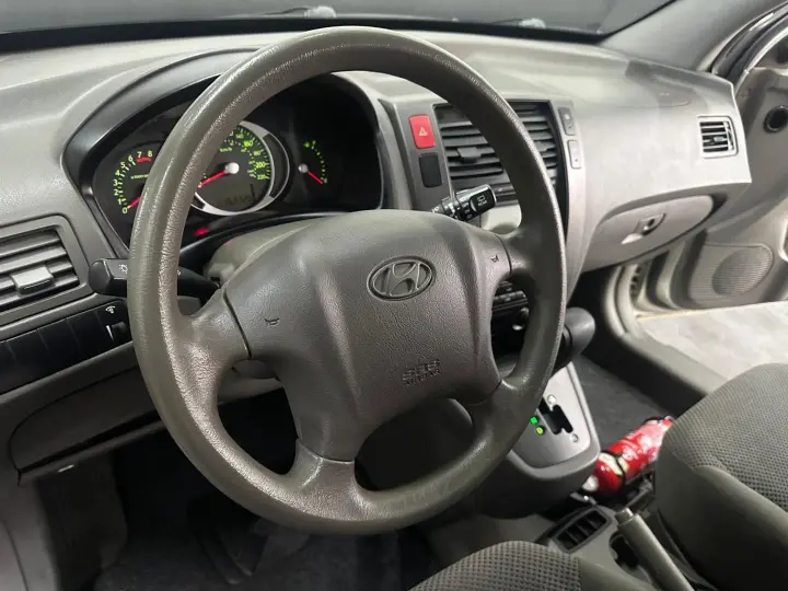 Tucson 2.0 Mpfi Gls 16V 143Cv 2Wd Gasolina 4P Automático