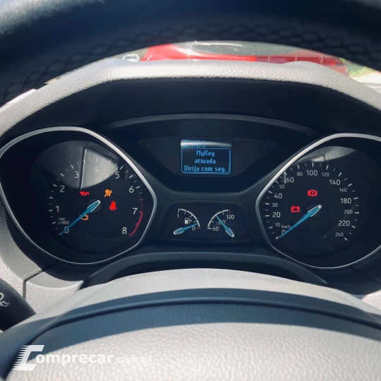 FOCUS 2.0 SE Fastback 16V