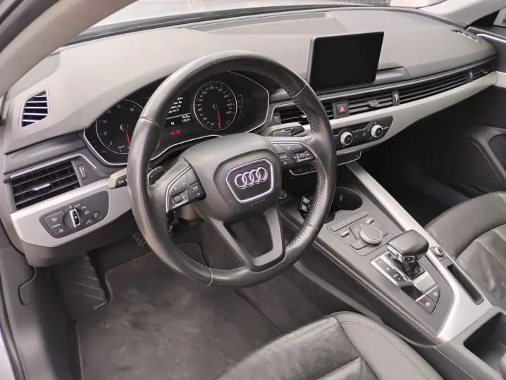 A4 2.0 TFSI Ambiente S Tronic