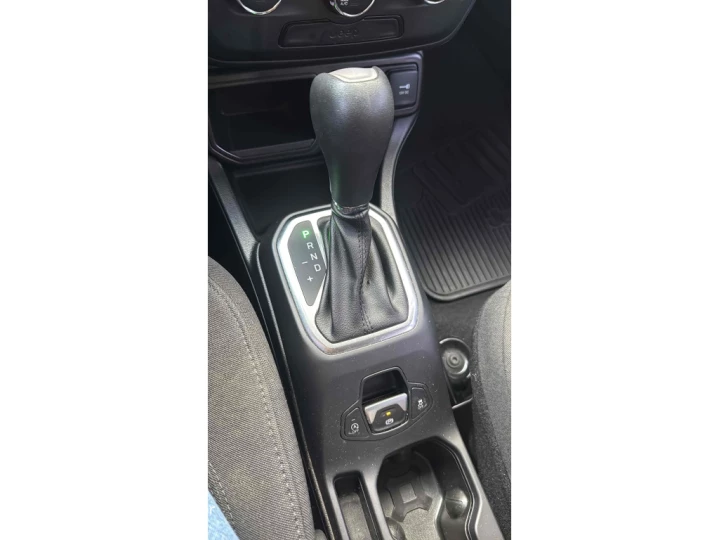 RENEGADE 1.8 16V FLEX 4P AUTOMÁTICO