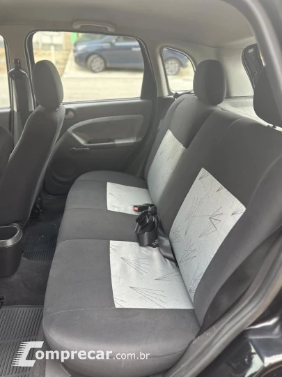 FIESTA 1.6 MPI Class Hatch 8V