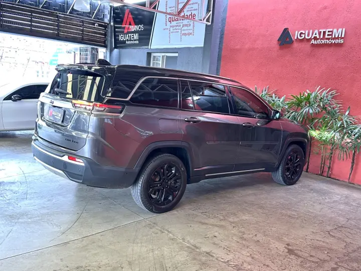 COMMANDER 1.3 T270 TURBO FLEX LIMITED AT6