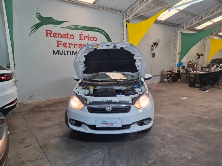 GRAND SIENA 1.6 MPI Essence 16V