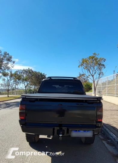 L200 2.5 GLS 4X4 CD 8V Turbo