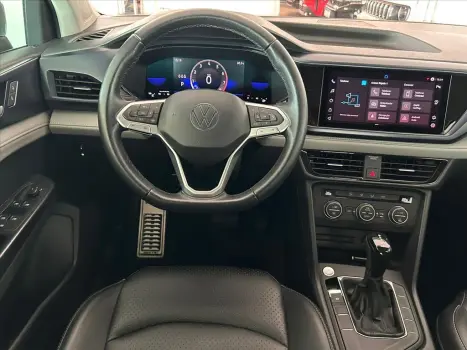 TAOS 1.4 250 TSI TOTAL FLEX COMFORTLINE AUTOMÁTICO