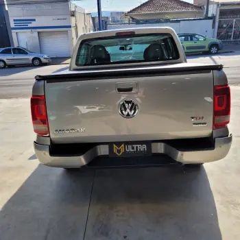 AMAROK Trendline CD 2.0 TDI 4X4 Dies Aut