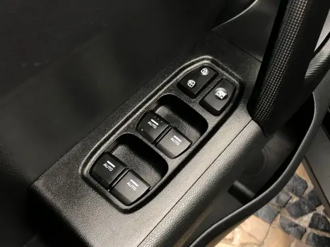 Creta 1.6 16V Flex Action Automático