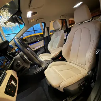 X1 2.0 16V Sdrive18i TOP