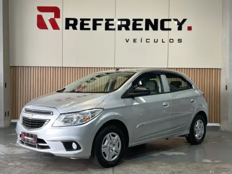 CHEVROLET ONIX 1.0 MPFI LT 8V FLEX 4P MANUAL 4 portas
