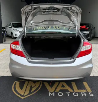 Civic Sed. LXL/ LXL SE 1.8 Flex 16V Aut.