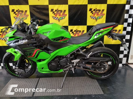 Ninja 400 racing team