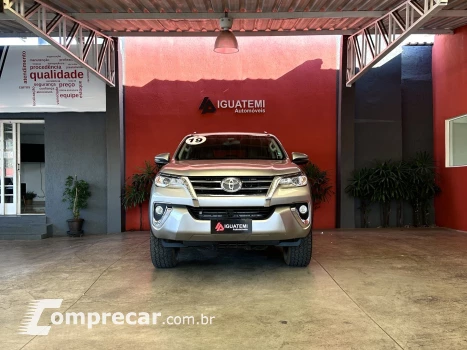HILUX SW4 2.7 SRV 7 LUGARES 4X2 16V FLEX 4P AUTOMÁTICO