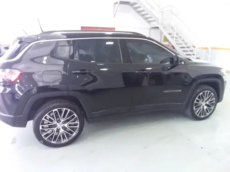 COMPASS 1.3 T270 TURBO FLEX LIMITED AT6