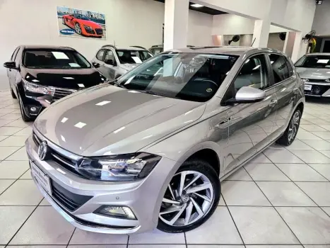 Volkswagen POLO HIGHLINE TSI 1.0 FLEX 12V AUT 4 portas