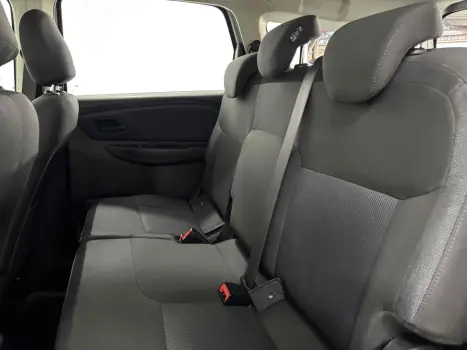 SPIN 1.8 LT 8V FLEX 4P AUTOMÁTICO