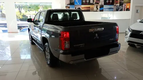 TRITON 2.4 Biturbo CD GLS 4X4