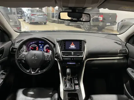 ECLIPSE CROSS 1.5 Mivec Turbo Hpe-s S-awc