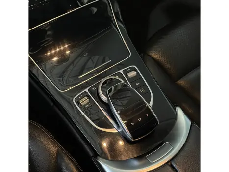C 180 1.6 CGI 16V TURBO GASOLINA 4P AUTOMÁTICO