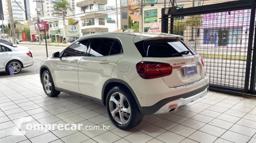 MERCEDES-BENZ GLA 200 1.6 CGI ENDURO 7G-DCT