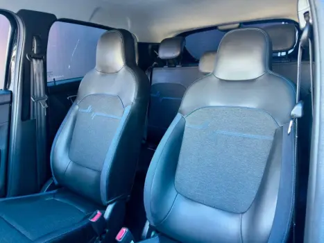 KWID 1.0 12V SCE Intense