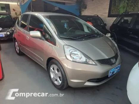 Honda FIT 1.4 LX 16V 4 portas
