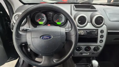 Fiesta SE 1.6 8V Flex 5p