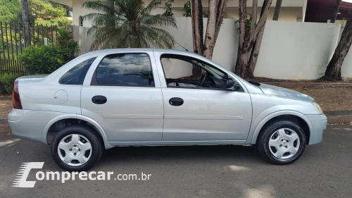 CORSA 1.4 MPFI Maxx Sedan 8V