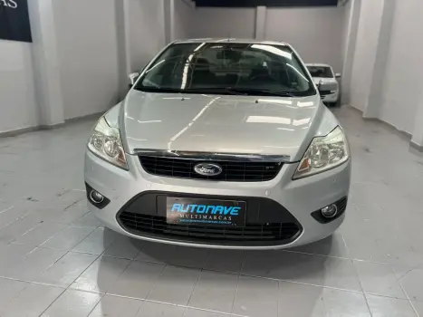 Focus Sedan 2.0 16V 4P GLX FLEX AUTOMÁTICO