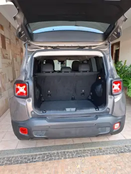 Renegade 1.8 16V 4P FLEX AUTOMÁTICO