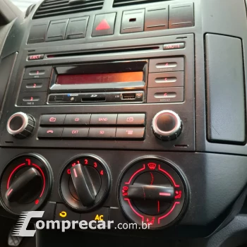 POLO 1.6 MI 8V
