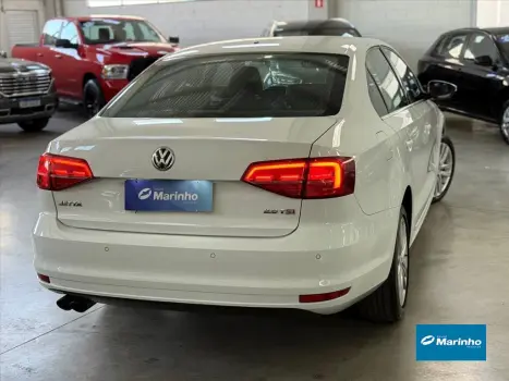 JETTA 2.0 TSI HIGHLINE 211CV GASOLINA 4P TIPTRONIC