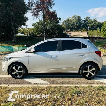 ONIX 1.4 MPFI LTZ 8V