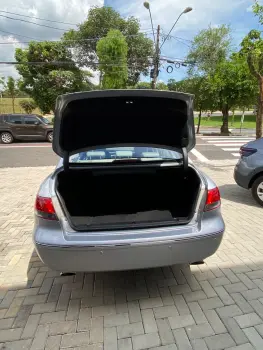 AZERA GLS 3.3 V6 24V 4p Aut.