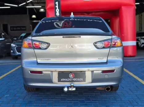 Lancer HL-T 2.0 16V 160cv Aut.