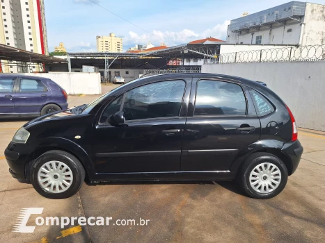 CITROEN C3 1.4 I GLX 8V 4 portas
