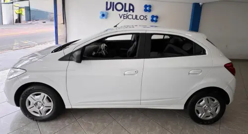 ONIX HATCH LT 1.0 8V FlexPower 5p Mec.