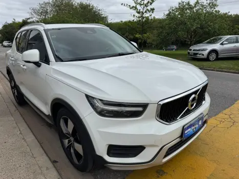XC 40 2.0 T5 GASOLINA MOMENTUM AWD GEARTRONIC
