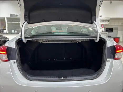 YARIS 1.5 16V FLEX SEDAN XS MULTIDRIVE