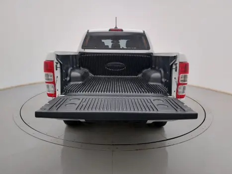 RANGER 3.2 XLT 4X4 CD 20V DIESEL 4P AUTOMÁTICO