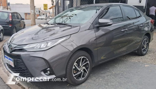 Toyota YARIS 1.5 16V Sedan XLS 4 portas