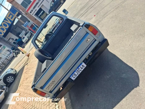 Pampa 1.6 L Cs 8V Gasolina 2P Manual