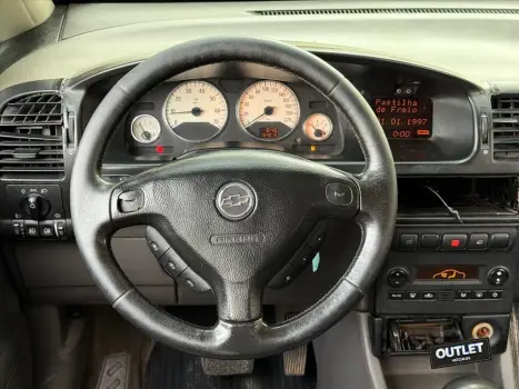 ZAFIRA 2.0 MPFI ELITE 8V FLEX 4P AUTOMÁTICO