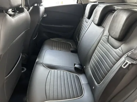 CAPTUR Intense 2.0 16V Flex 5p Aut.