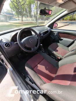 Sandero 1.6 16V 4P FLEX STEPWAY