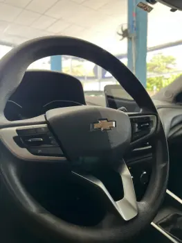 ONIX 1.0 Turbo Plus LT