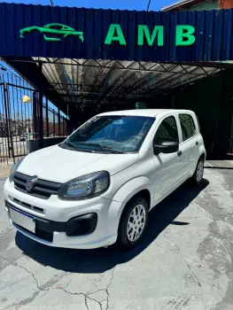 Fiat Uno attractive 4 portas