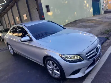 Mercedes-Benz C-180 CGI Avant. 1.6/1.6 FlexTB 16V Aut. 4 portas