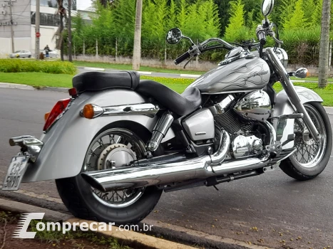 HONDA Shadow 750