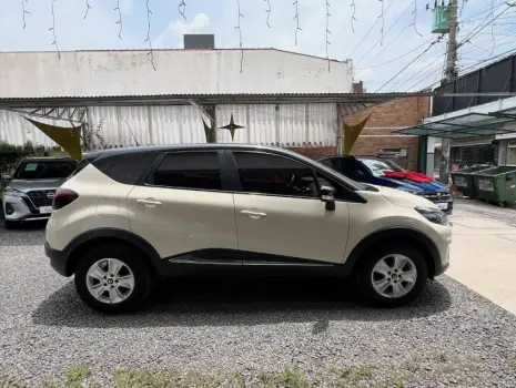 CAPTUR 1.6 16V SCE Life