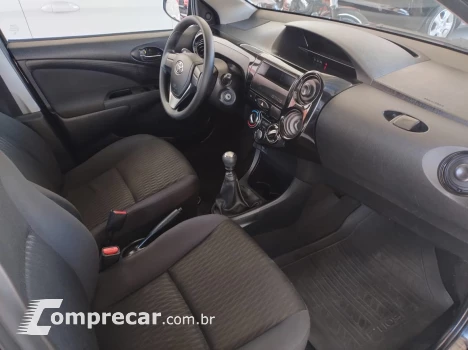 Etios Hatch 1.3 16V 4P FLEX X